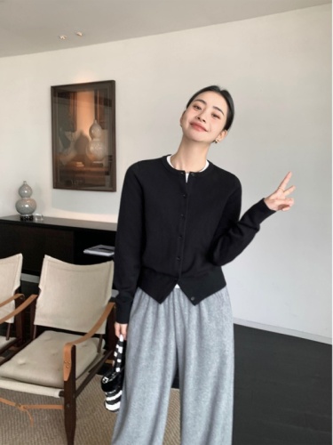 Black round neck knitted cardigan for women's outer wear spring and autumn Korean style loose slimming sweater top