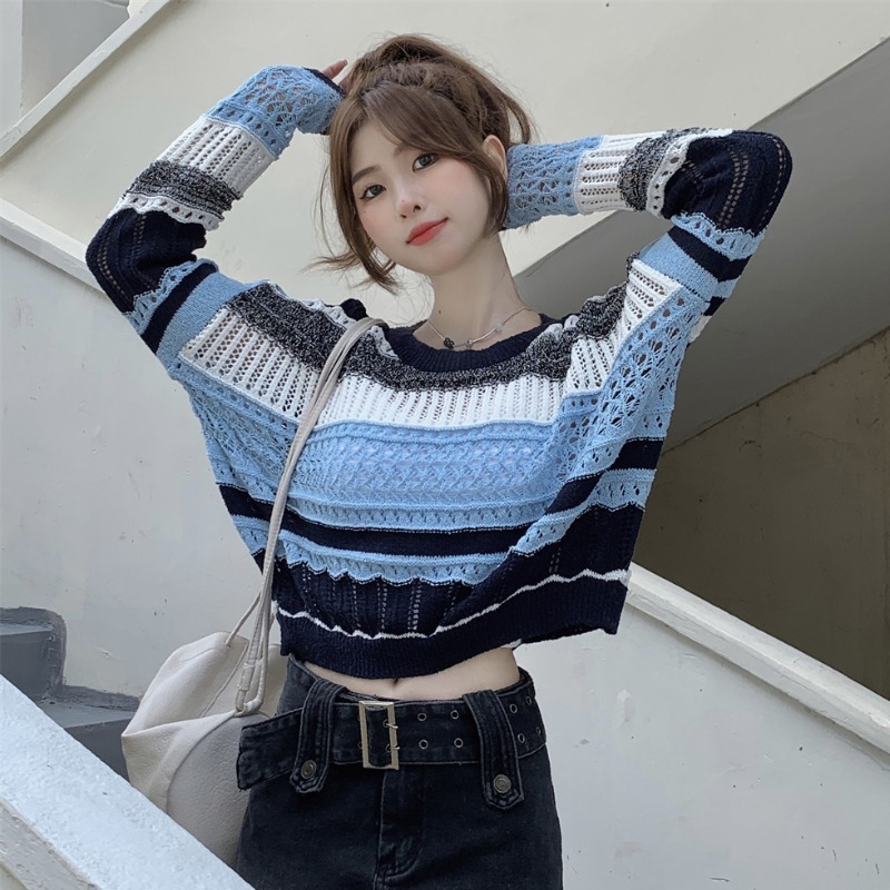 Design sense, niche, unique and beautiful tops for women, new sweaters, short long-sleeved sweaters