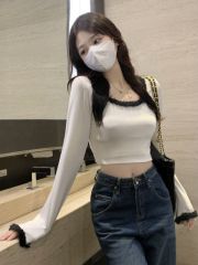 Raw edge contrasting color stitching square neck long-sleeved T-shirt women's autumn and winter design niche short slim fit inner top