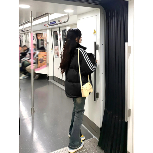 高品质手塞棉加厚冬季新款棉服三条杠宽松印花棉衣面包服女