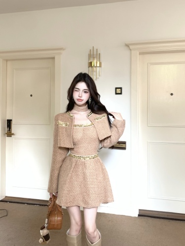 Real shot!  Rich daughter's little fragrance style spliced ​​sequin slimming suit new high-end three-piece set