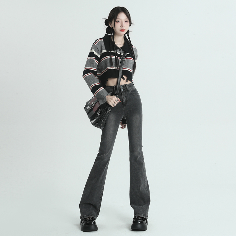 High-waisted slim-fit retro bootcut jeans, early autumn stretch pants, casual tight trousers
