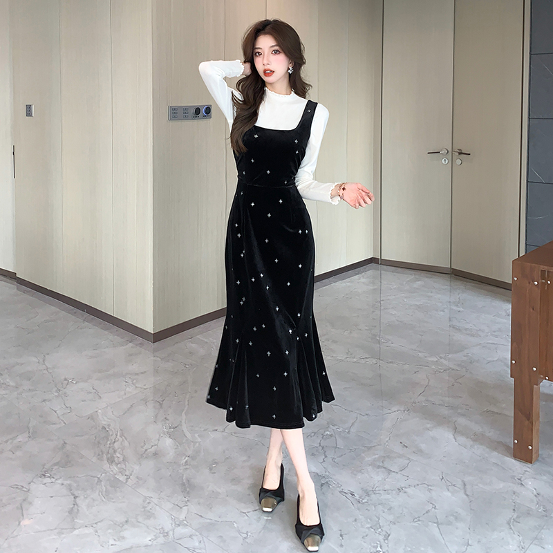2024 autumn and winter velvet suspender dress star bronzing fishtail waist slimming long dress