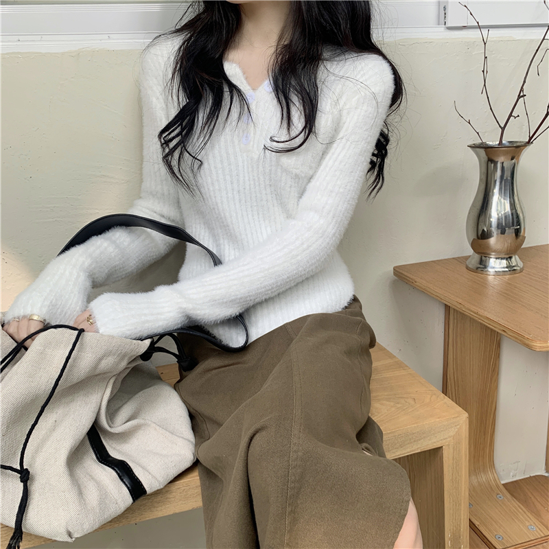 Gentle style single-breasted sweater for women in autumn and winter new Korean style slim fashion irregular mink velvet top