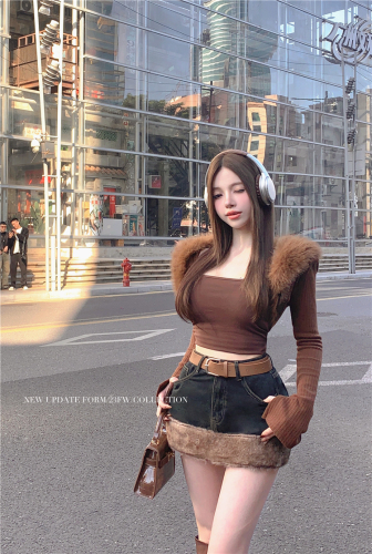 Real shot!  Women's furry hem short skirt autumn and winter high waist hip-covering denim skirt pants with belt