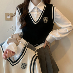 New niche college style POLO collar vest fake two-piece long-sleeved top for women