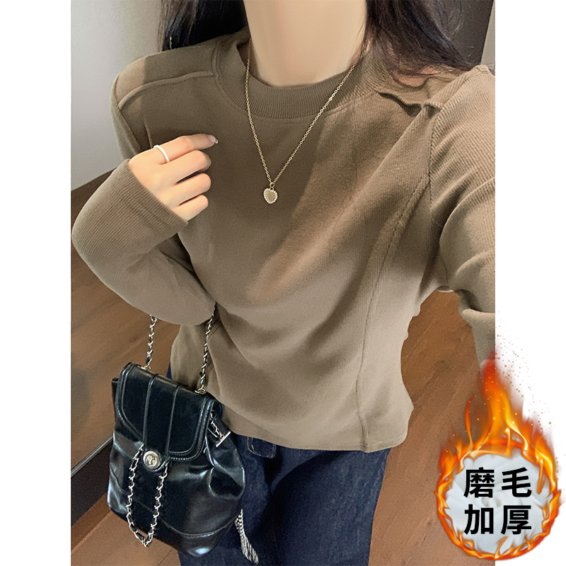 Real shot of new autumn and winter round neck brushed bottoming shirt for women with fishbone line waist and slim inner top