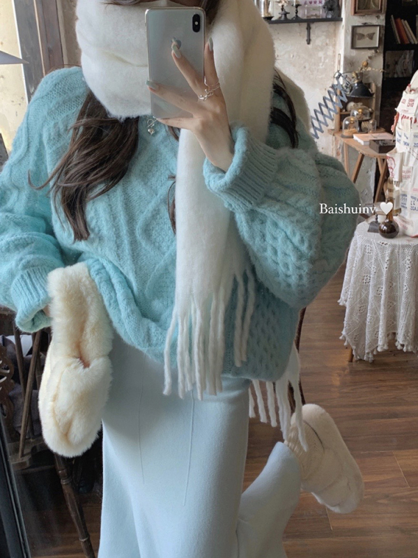 Soft waxy twist sweater for women in autumn and winter, loose outer wear, lazy style, long-sleeved round neck knitted pullover top