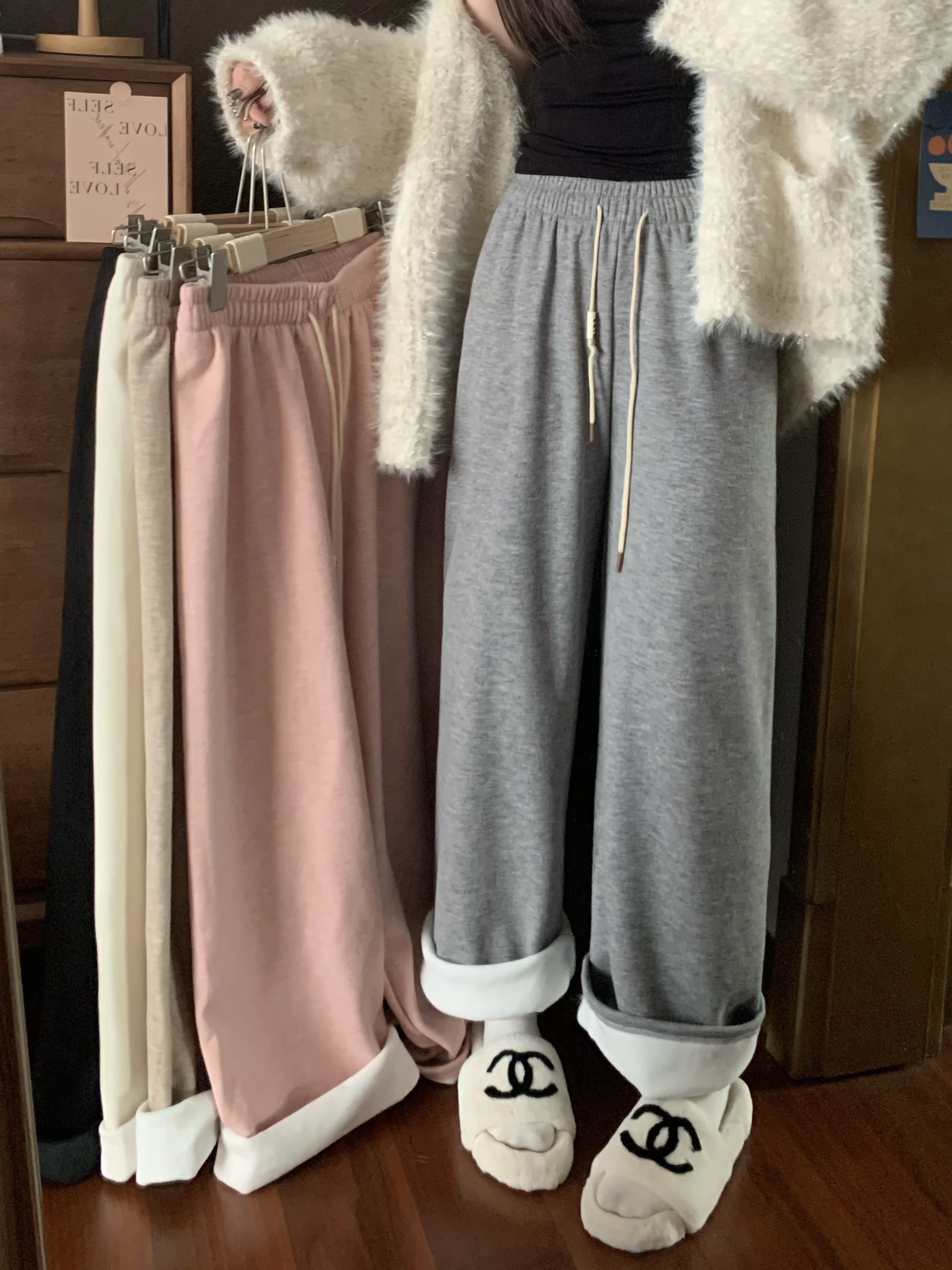 Real shots of autumn and winter plus velvet and thickened baby velvet high-waist slim wide-leg pants walking casual pants versatile straight pants