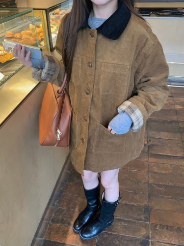 Actual shot of autumn and winter high-end retro corduroy contrast color POLO collar jacket for women