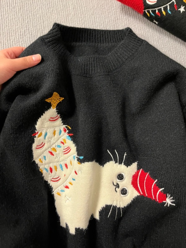 Japanese round neck Christmas cat embroidered pullover sweater for women in autumn and winter new loose sweet versatile sweater top