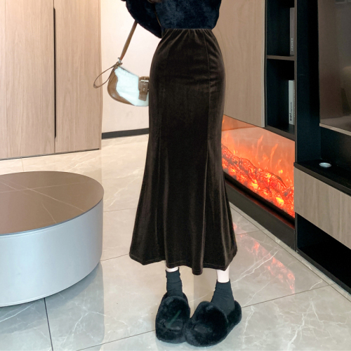 Simple niche high-waist one-step skirt Solid color suede warm hip-covering fishtail skirt