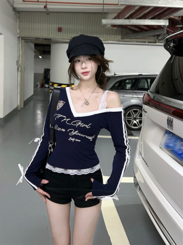 Bow lace stitching long-sleeved T-shirt for women autumn new hot girl design slim slim printed top ins