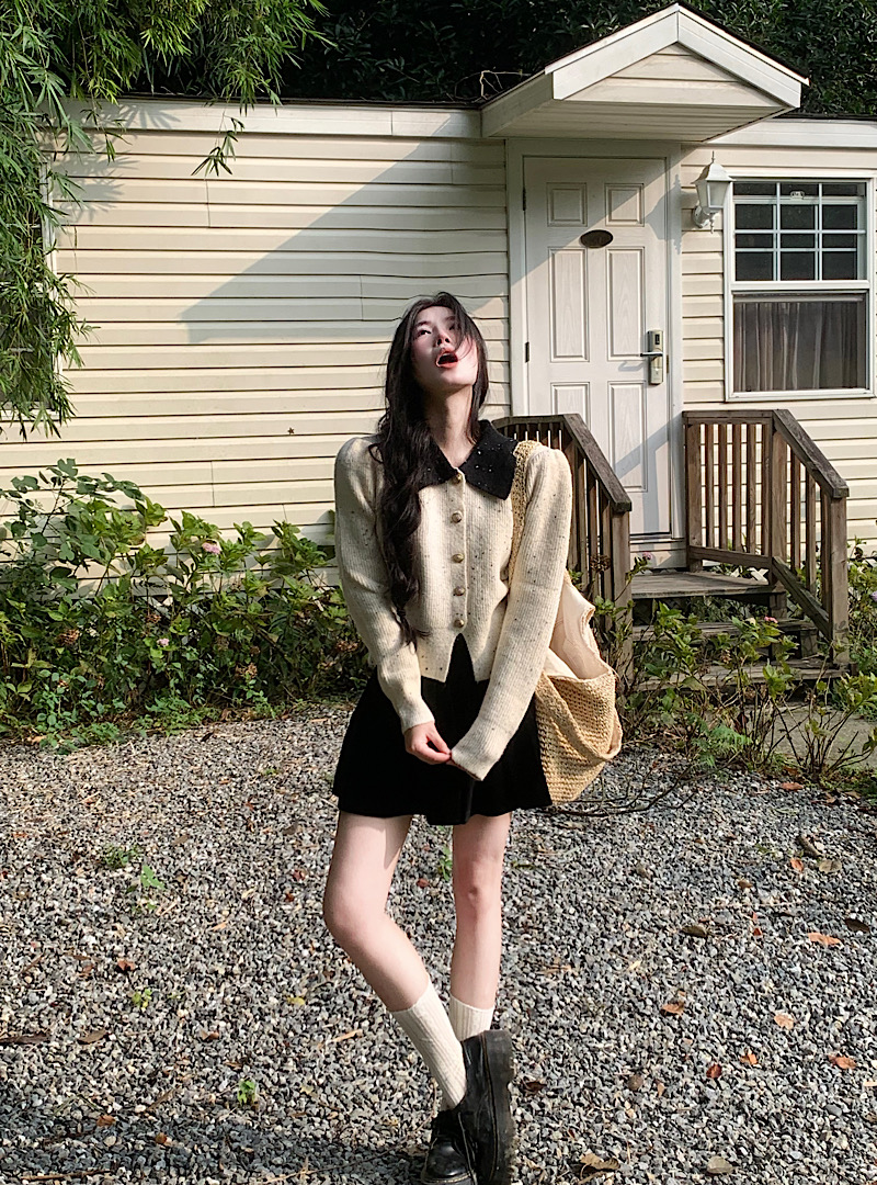 Actual shot beige polo collared contrasting knit cardigan coat long sleeve temperament office + corduroy skirt