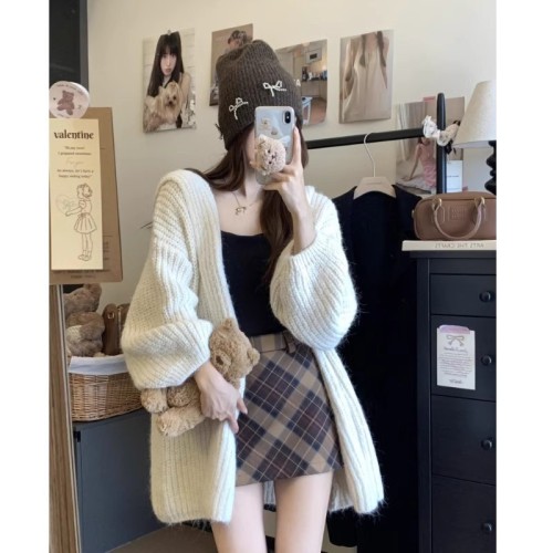 2024年秋季女装厚实慵懒软糯连帽灯笼袖针织毛衣开衫外套显瘦上衣