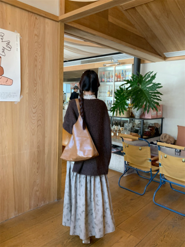 Real shot autumn new style lazy sweater floral bottom shirt butterfly print half skirt three-piece set 