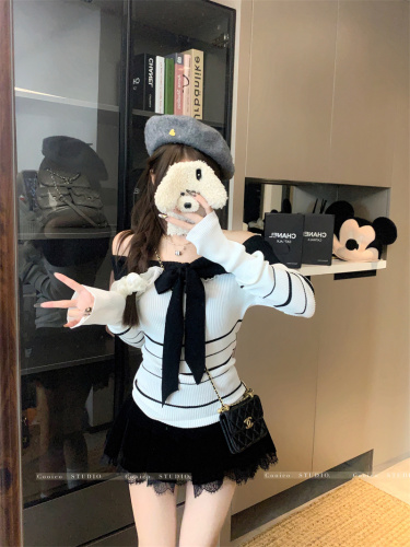 Photographed Design Sense Contrast Striped One-Shoulder Knit Top Early Autumn Soft and Silky Fitted Short Sleeveless Upfront Top