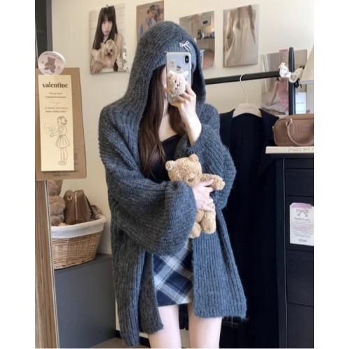 2024年秋季女装厚实慵懒软糯连帽灯笼袖针织毛衣开衫外套显瘦上衣