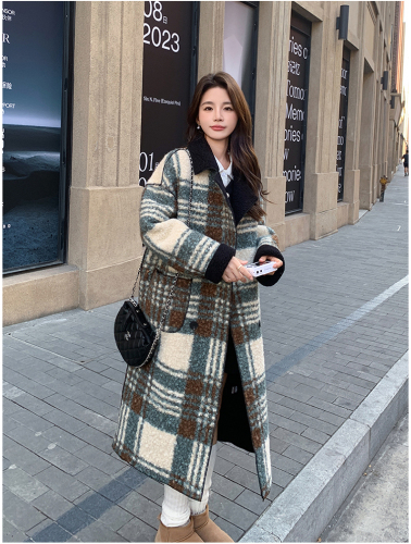 High-end retro style reversible plaid contrasting loose thickened double-breasted lapel lambswool jacket