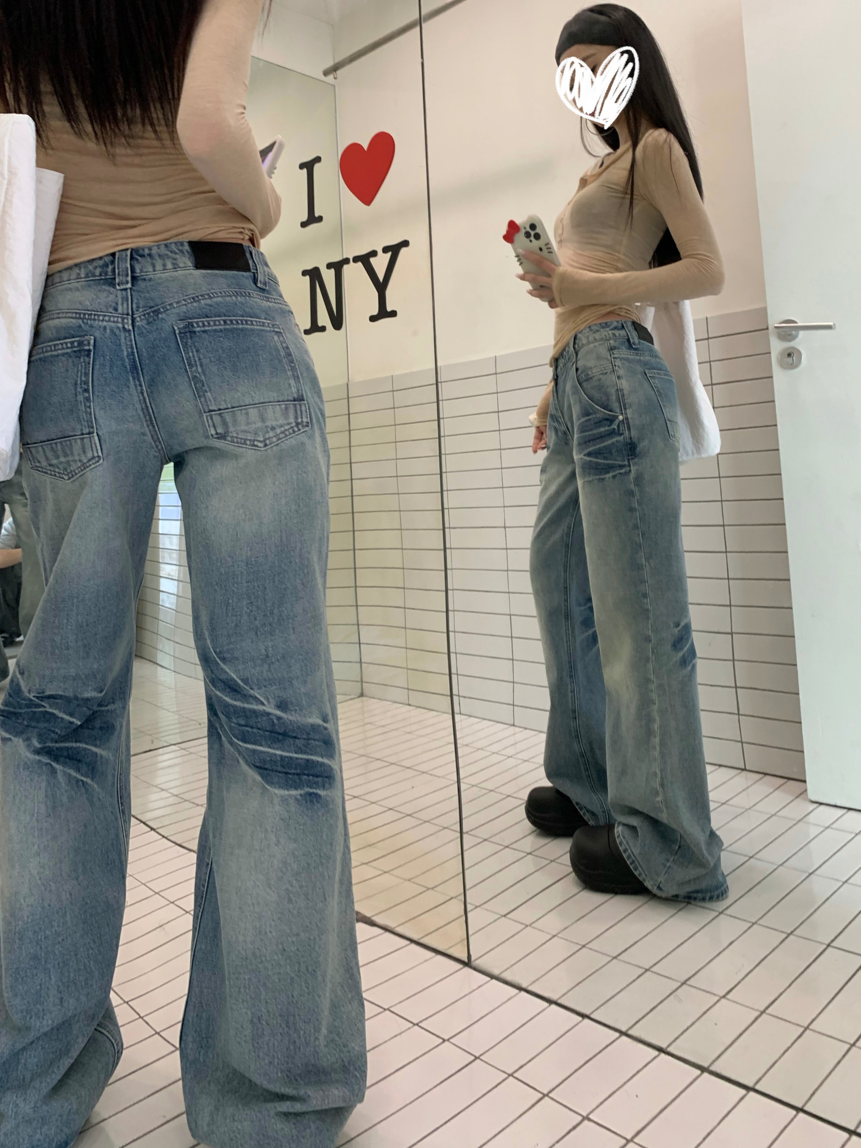 Real shot!  Low-waisted white whiskered distressed jeans for women retro straight loose slim casual pants