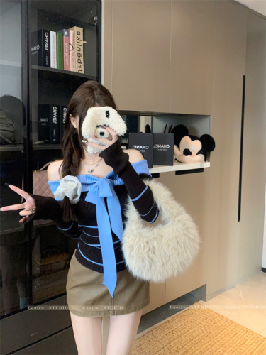 Photographed Design Sense Contrast Striped One-Shoulder Knit Top Early Autumn Soft and Silky Fitted Short Sleeveless Upfront Top