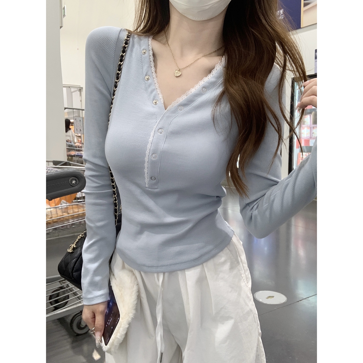Real shot of autumn and winter Korean style half-open collar buttoned lace fake two-piece inner long-sleeved T-shirt top for women