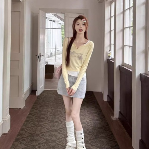 1*1 rayon Korean yellow long-sleeved T-shirt women's slimming fake two-piece short top