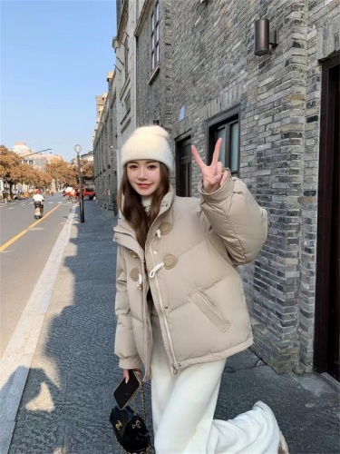 2024 winter Korean style short horn button cream yellow stand collar cotton coat trendy