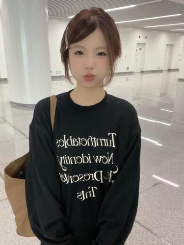 American retro heavyweight black round neck plus velvet thickened sweatshirt for women autumn and winter letter printed loose casual top trendy