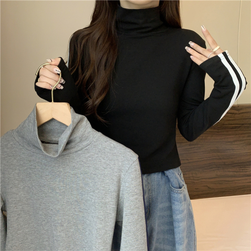 Retro turtleneck slim slim long-sleeved T-shirt for women in autumn and winter new style thin velvet short top striped bottoming shirt