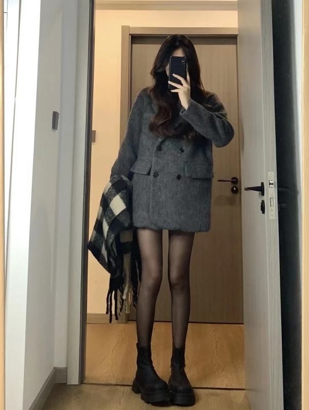 Gray Hepburn style double-sided woolen coat for women, autumn and winter Korean style loose small suit, high-end quilted woolen coat