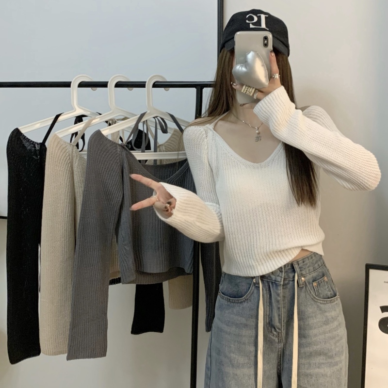 Autumn and winter halterneck strappy long-sleeved sweater sexy V-neck bottoming shirt slim short top for women
