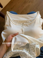 Shipped 260 free-cut lace low-neck T-shirt women's fake two-piece bm floral bottoming shirt