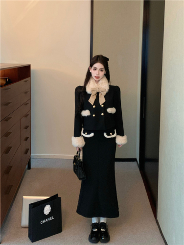 Real shot!  Xiaoxiangfeng wealthy daughter suit quilted thickened woolen jacket half length skirt two-piece set for women