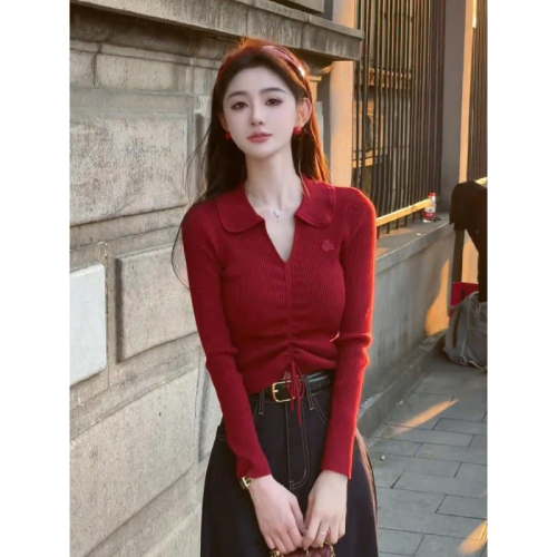 Red high-end V-neck embroidered sweater for women, autumn drawstring waist, chic Polo shirt, slim inner top