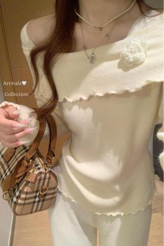 Actual shot of autumn and winter Korean style slim fit one-shoulder ear-edge Andy velvet knitted bottoming sweater top