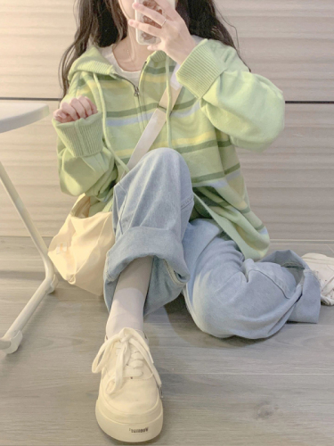 Gentle milk green contrast stitching knitted hooded sweater for women autumn and winter new soft waxy niche lazy style cardigan jacket