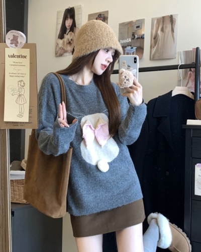 Real shot ~ Casual lazy style long-sleeved round neck three-dimensional rabbit knitted sweater autumn and winter loose slimming top