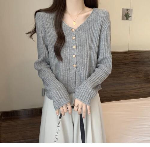 2024 new autumn plus size women's short V-neck knitted cardigan jacket fat mm slimming belly-covering long-sleeved top