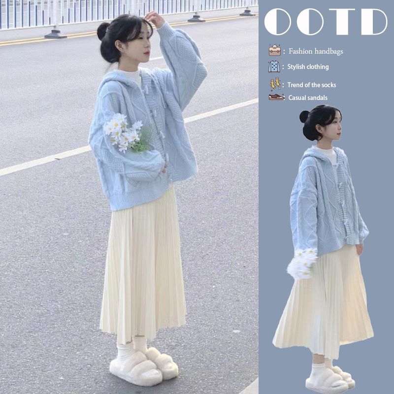 Early Autumn Matching Women's Clothes Milky Knitted Sweater Tea Style Outfit for Little People