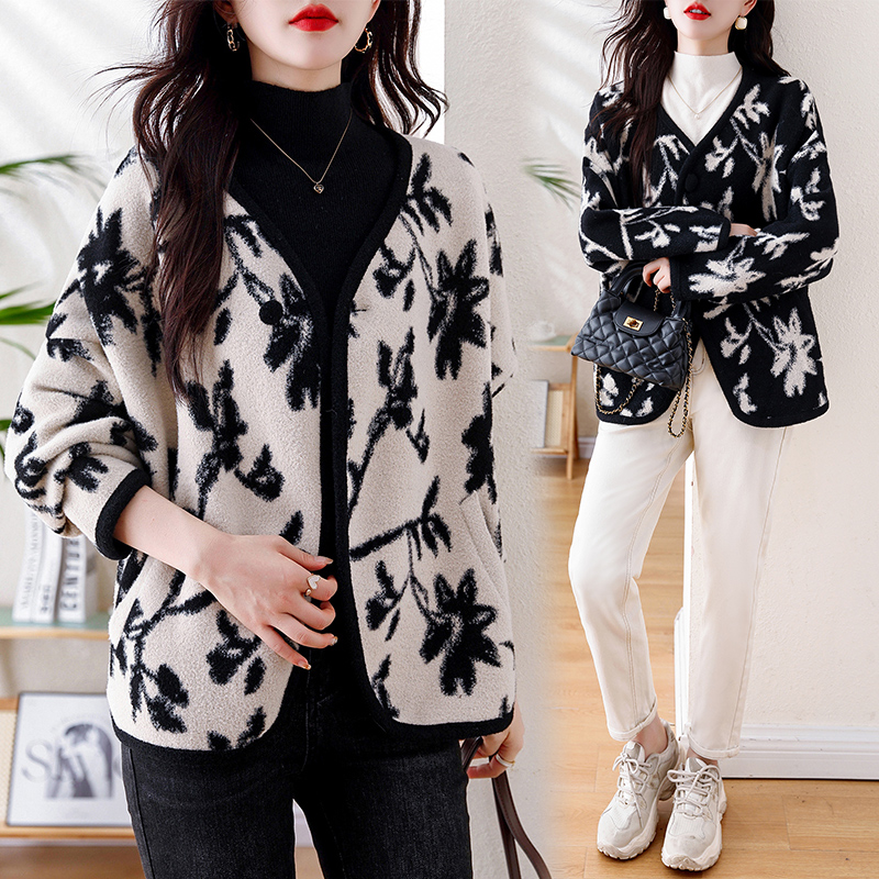 Actual shot of 2024 plus size women's autumn and winter new double-sided cashmere loose blue and white porcelain high-end woolen jacket