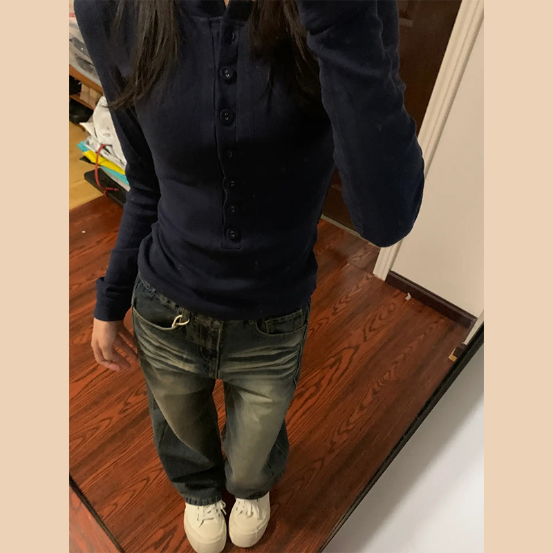 New early autumn bottoming shirt with long-sleeved top design niche slimming T-shirt early autumn wear