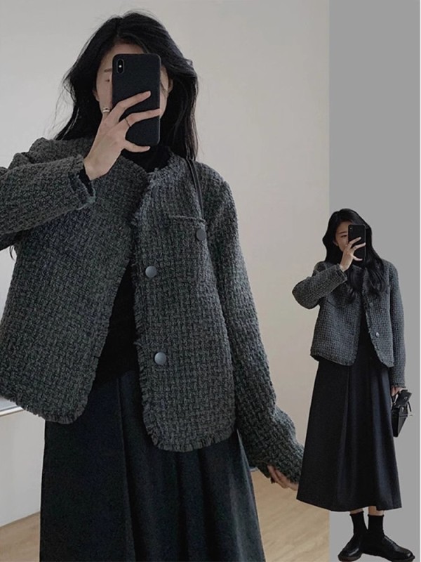 Fashionable little fragrant milk gray tassel edge short coat for women in spring and autumn style simple short loose long-sleeved woolen top