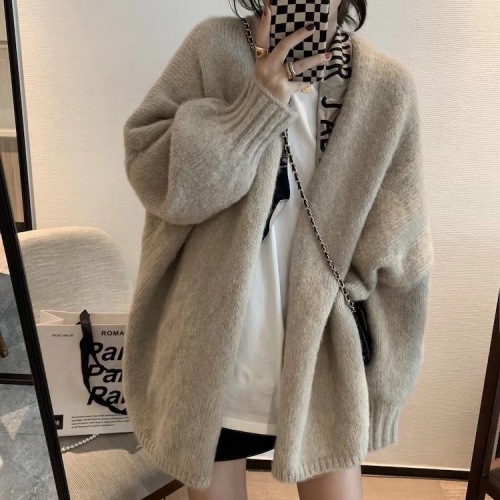 Cardigan knitted jacket for women early autumn new Korean version versatile lazy style sweater with gentle mid-length top