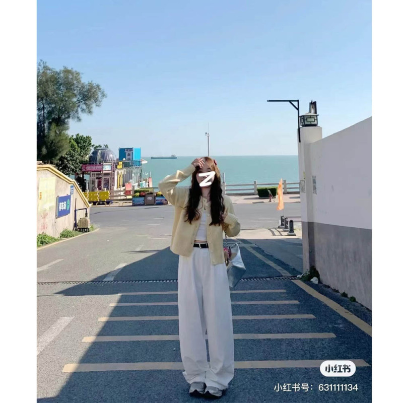 Short knitted cardigan for women in spring and autumn, fufu's soft and waxy sweater, lazy style, loose and slimming top