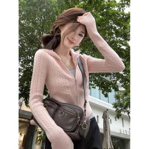 Korean-style braided soft and chewy hooded sweater jacket for women, autumn super beautiful zipper knit cardigan slim-fit short-sleeve top