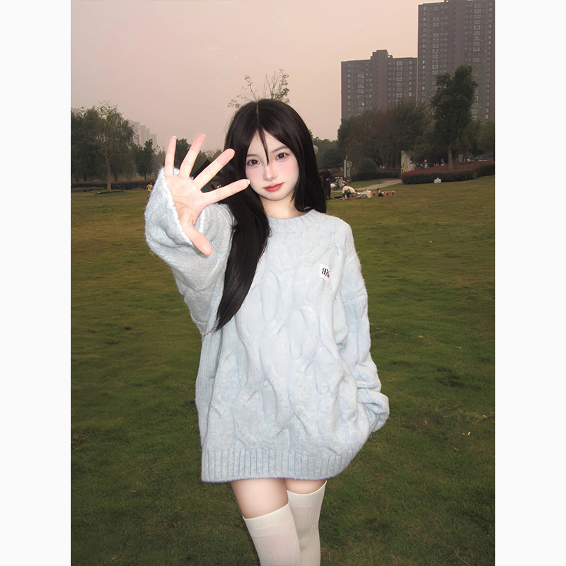 Sweet milky fufu soft waxy twist sweater for women in autumn and winter loose lazy style round neck versatile pullover sweater trendy