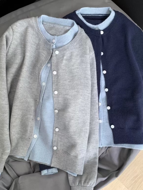 Autumn Korean chic soft waxy stitching contrasting fake two-piece gray knitted cardigan jacket for women with sweater tops