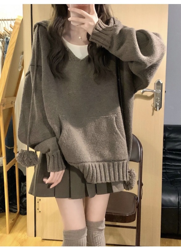 Soft and lazy long-sleeved V-neck hooded knitted sweater for women in autumn and winter, loose, slim, fashionable and versatile pullover top
