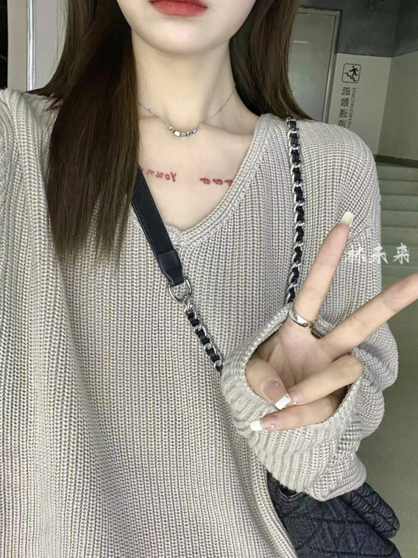 SUN11 loose V-neck sweater women's lazy style spring and autumn new high-end long-sleeved pullover sweater top